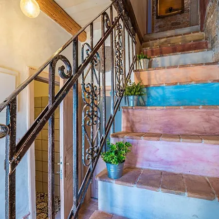 Johan I Matija לינה וארוחת בוקר