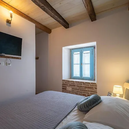 Johan I Matija Bed & Breakfast Grandici