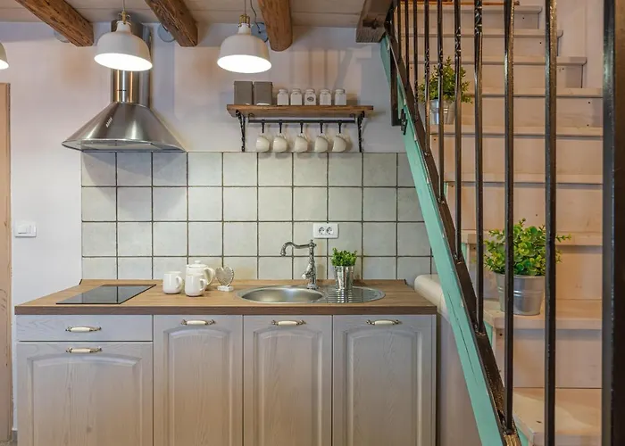 Johan I Matija 3* Grandici